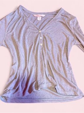 Victoria's Secret PINK grey long sleeve sleep top with cream buttons lightweight